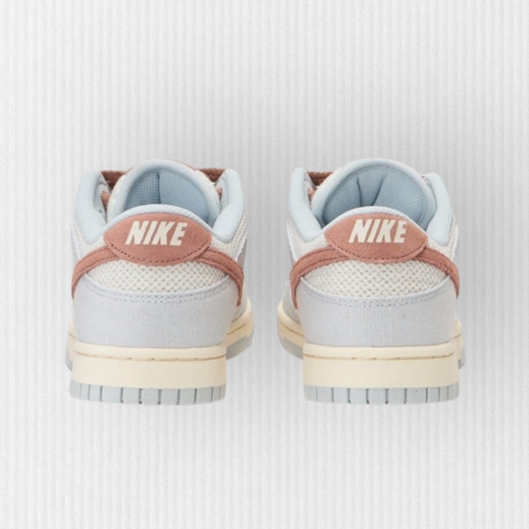 Nike SB Dunk Low - Pure Platinum/Fossil Rose/Phantom/Pale Ivory