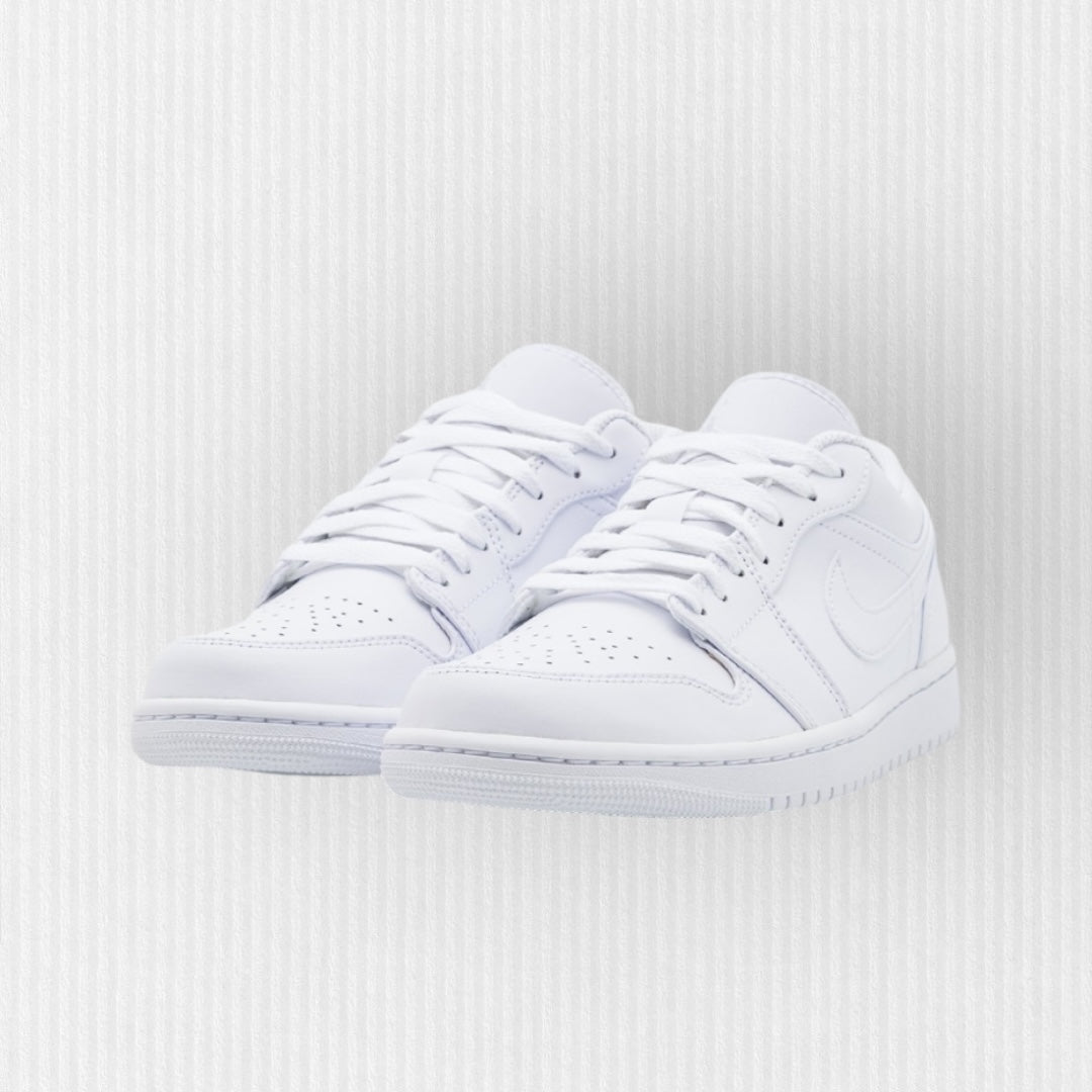 Nike AIR JORDAN 1 - White