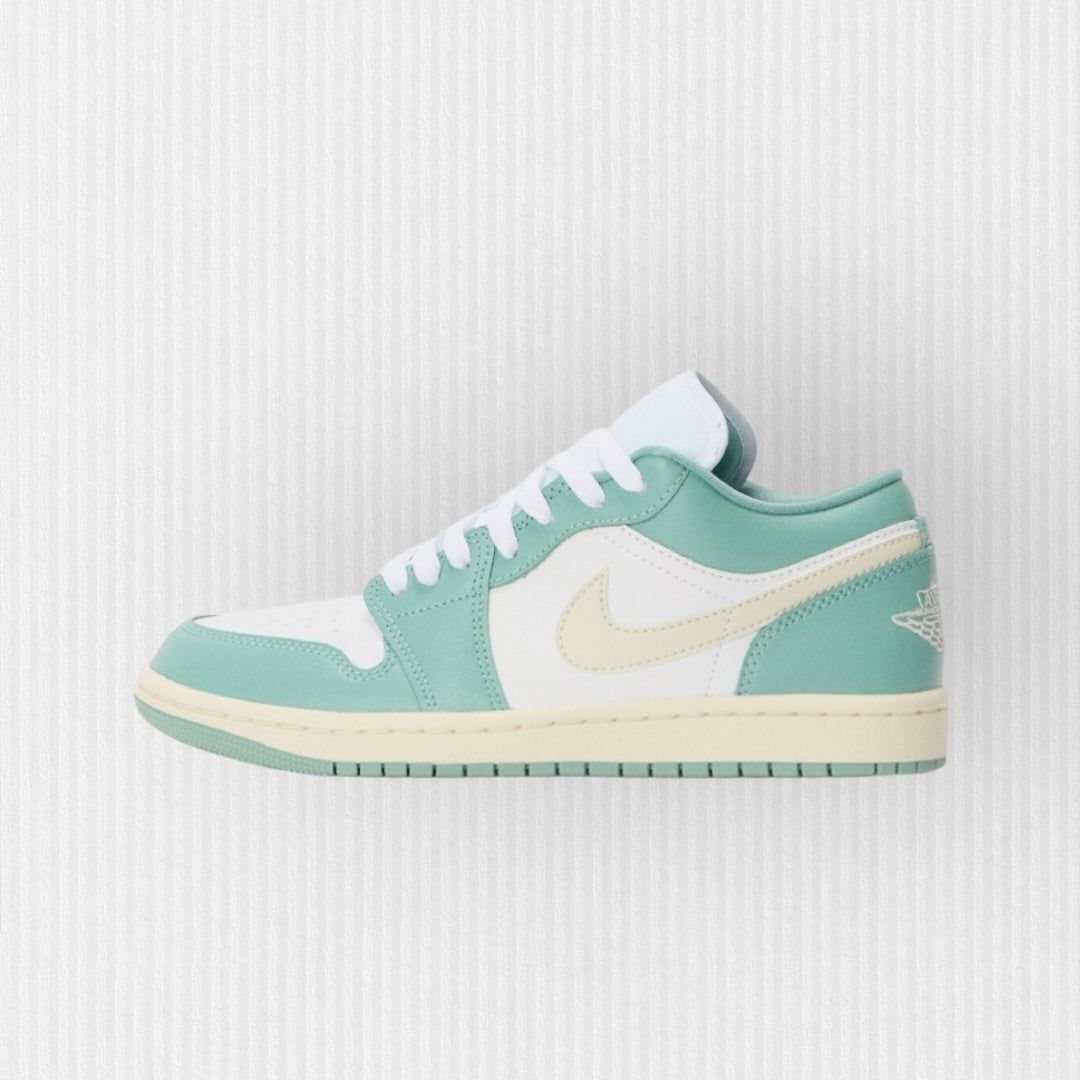 Nike AIR JORDAN 1 LOW - White/Orewood/Cannon/Sail