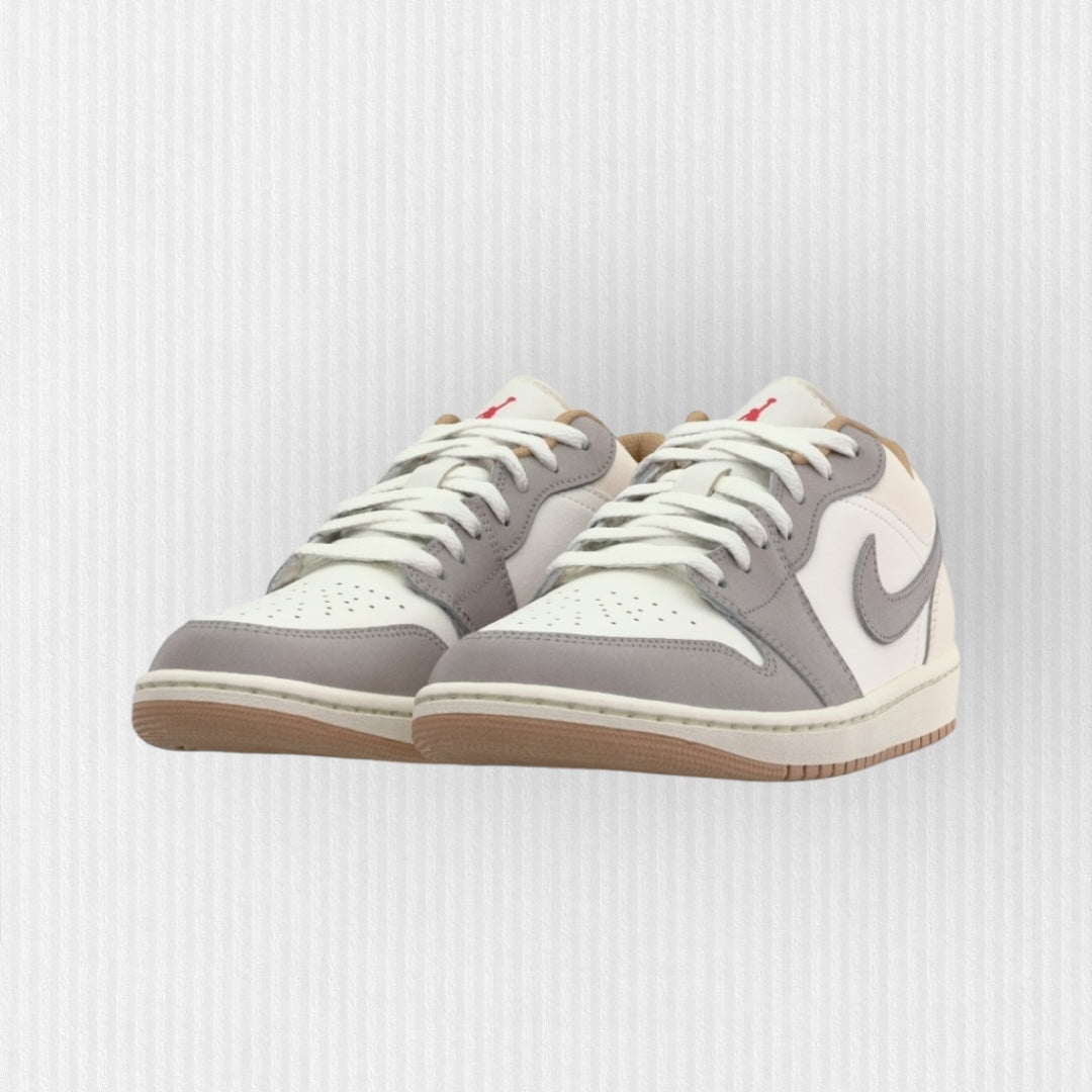 Nike AIR JORDAN 1 - Sail/Fire Red/College Grey/Hemp/Pale Ivory