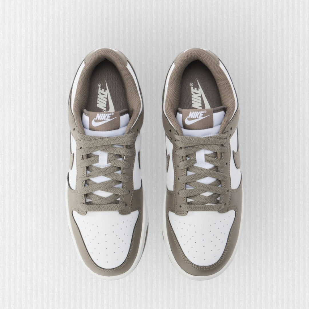 Nike SB Dunk - White/Cave Stone