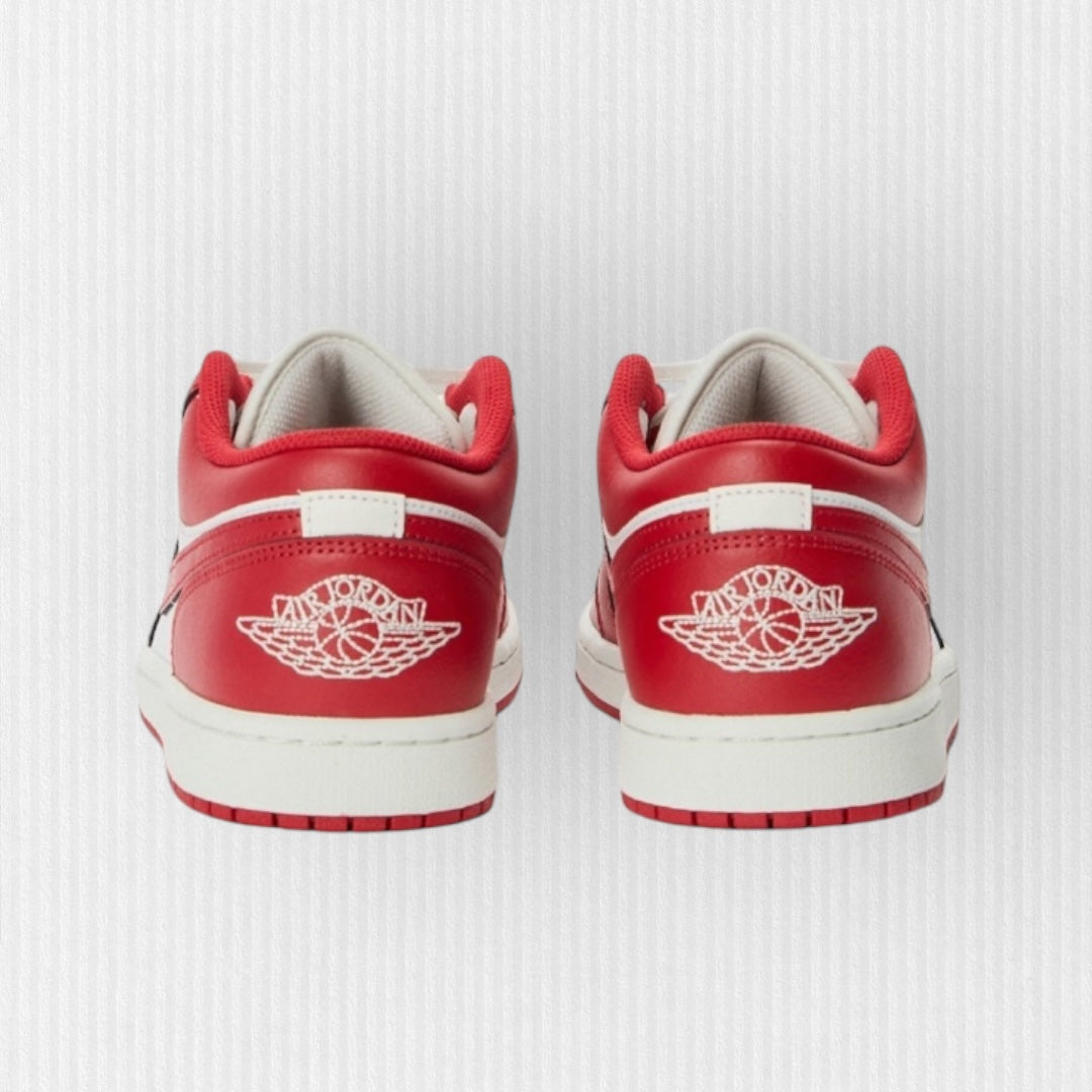 Nike AIR JORDAN 1 - Summit White/Varsity Red