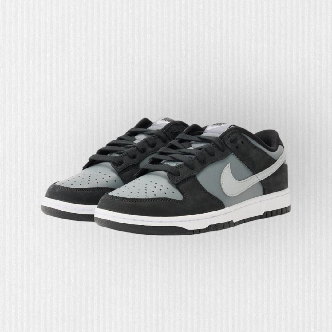 Nike SB Dunk - Black/Smoke Grey/White