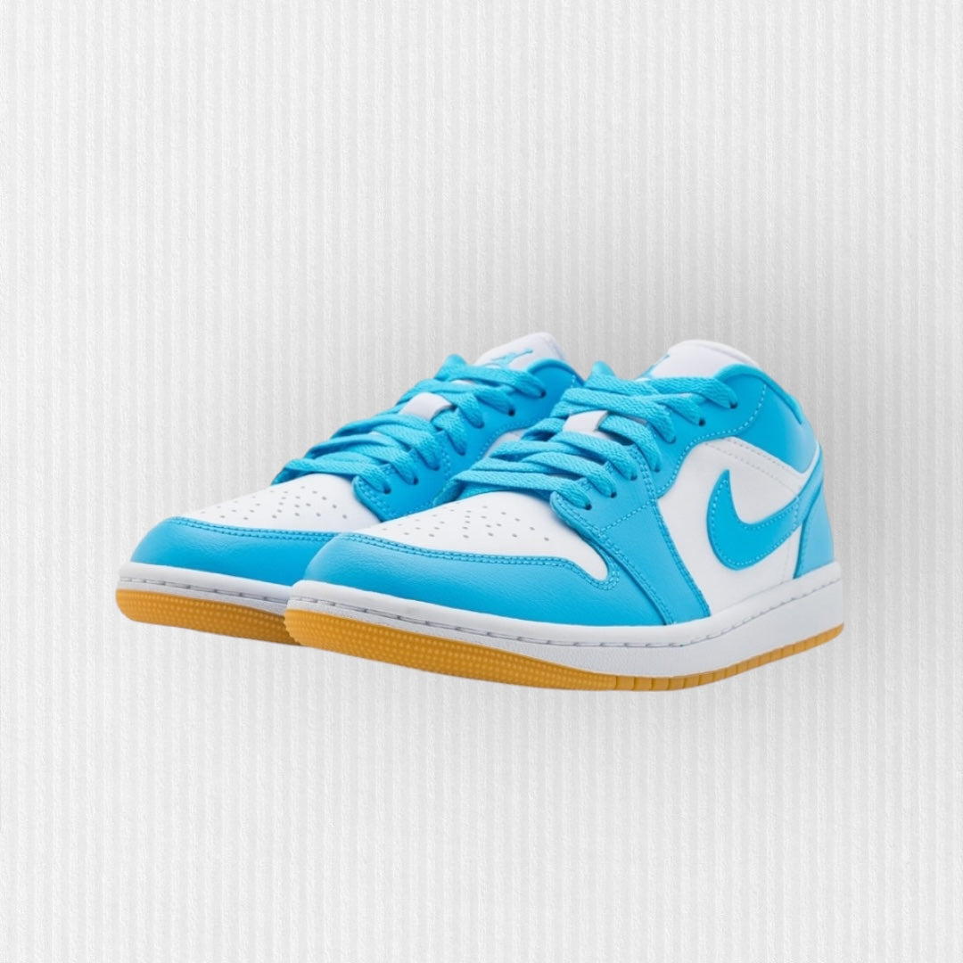 Nike AIR JORDAN 1 LOW - White/Dark Powder Blue/Light Brown