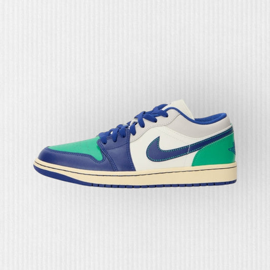 Nike AIR JORDAN 1 - Sail/Deep Royal Blue/Stadium Green/Neutral Grey/Muslin