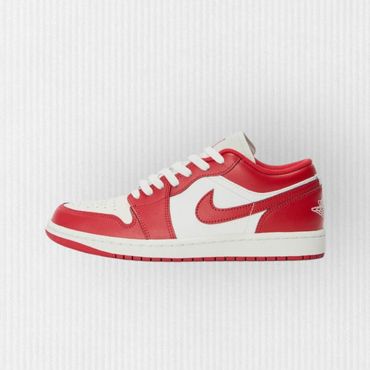 Nike AIR JORDAN 1 - Summit White/Varsity Red