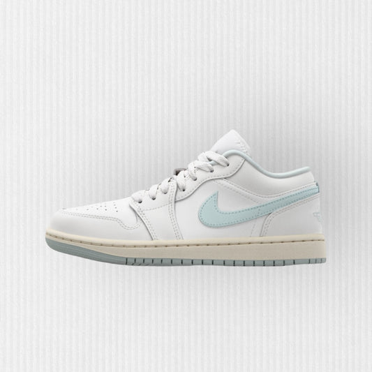 Nike AIR JORDAN 1 LOW - Sail/Igloo