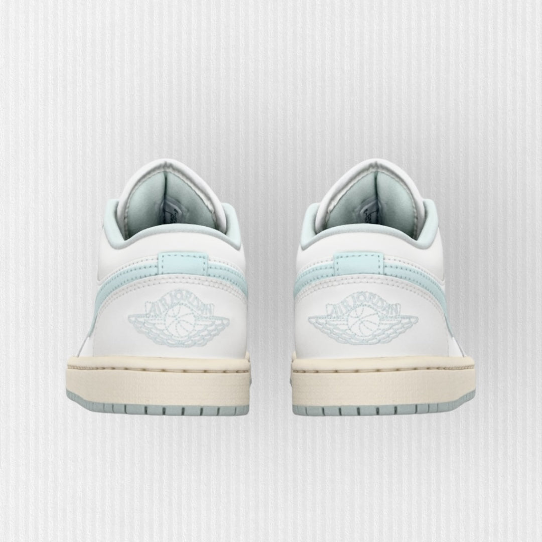 Nike AIR JORDAN 1 LOW - Sail/Igloo